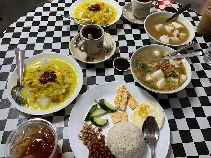 Sayyid Antique & Cafe Melaka best halal breakfast in melaka