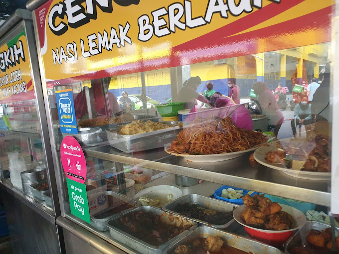 Cengkih Melawati