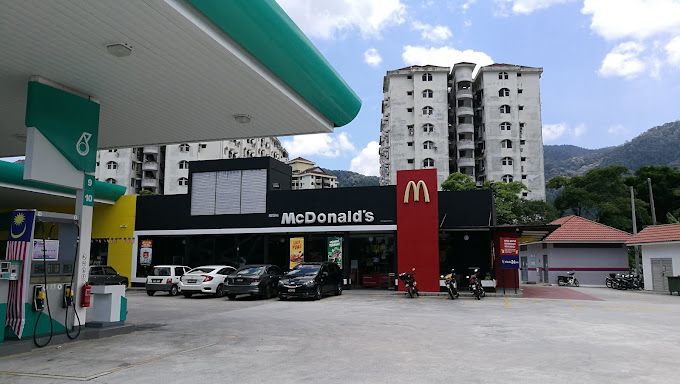 McDonald's Petronas Batu Ferringhi DT