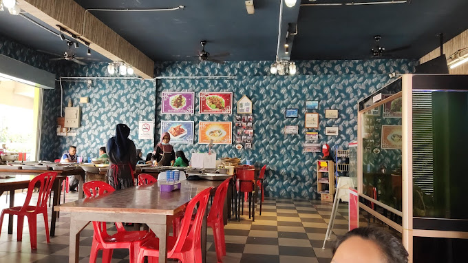 Restoran Nasi Ulam Lumut Ala Thai Pekan Lumut, Perak