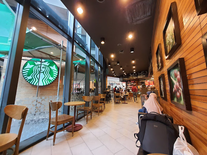 Starbucks NU Sentral