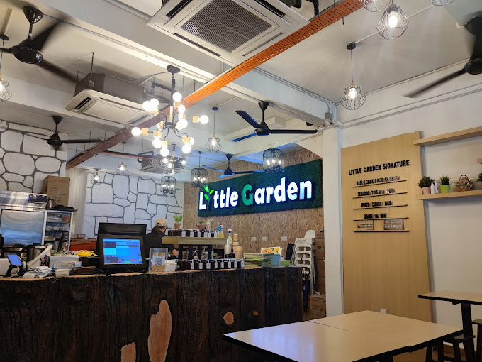 Little Garden Cafe
