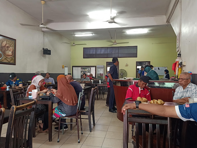 Restoran Roti Puri