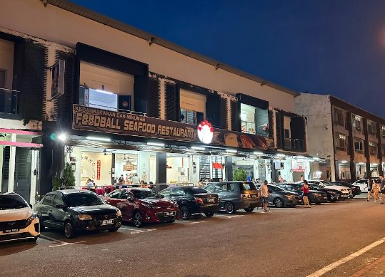 Foodball Seafood Restaurant, Pontian, Johor