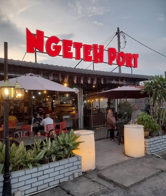 Ngeteh Port Cafe & Dessert